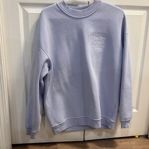 Lululemon woman Lavender Crewneck Sweater
